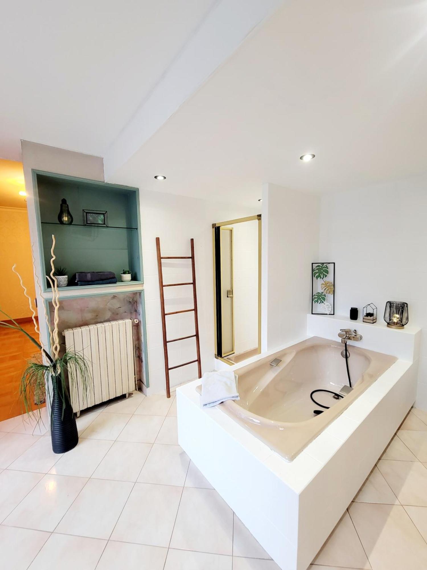 Superbe Appartement Calme Et Spacieux Graulhet Exteriér fotografie
